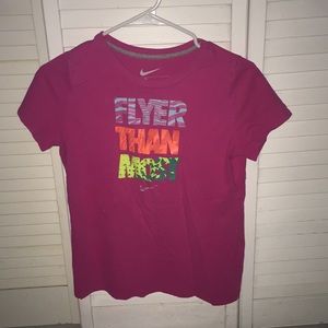 Girls Nike t shirt